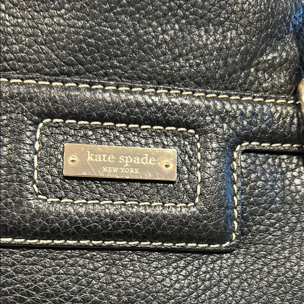 Kate Spade Black and Green Shoulder Bag with Wallet & Free Sunglasses& Bracelet - Picture 11 of 15